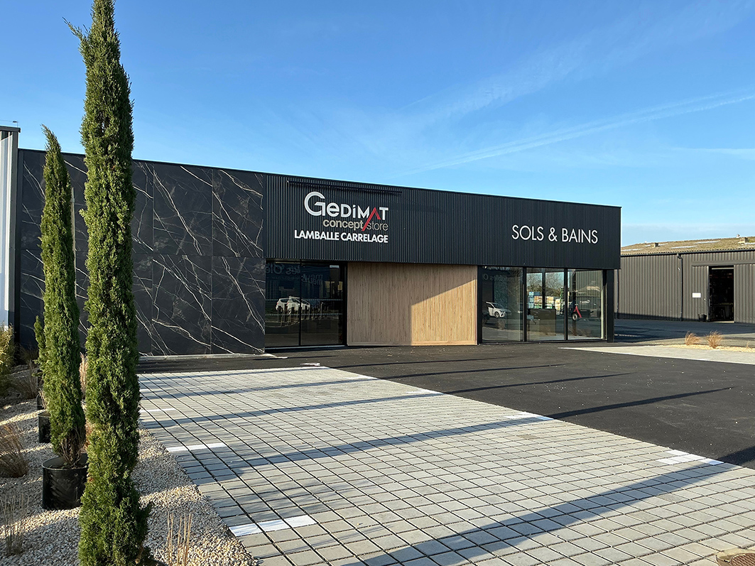 Lamballe Carrelage inaugure son nouveau Gedimat Concept Store Sols & Bains